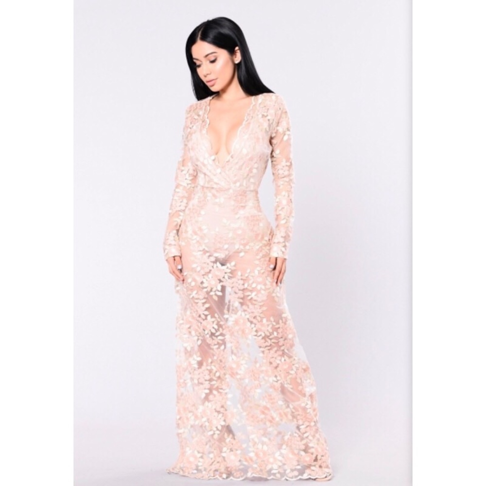 “Flower Goddess Dress” Fashion Nova Maxi